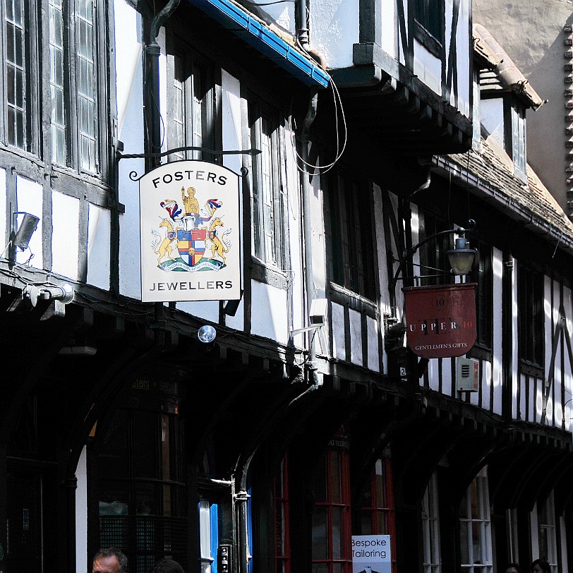 DSC_8256 York ist eine Stadt im Norden von England, am Fluss Ouse, nahe der Mündung des Foss in die Ouse. York war die frühere Residenzstadt der Grafschaft Yorkshire....