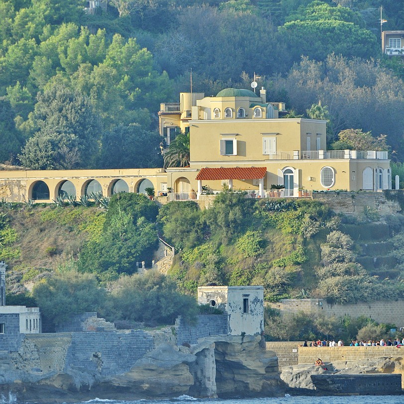 2014-10 Ischia [090] Ãberfahrt Neapel - Ischia