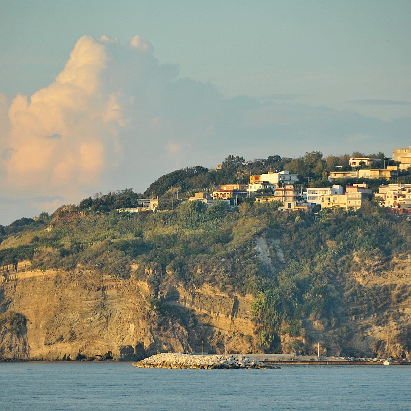 2014-10 Ischia [102] Ãberfahrt Neapel - Ischia
