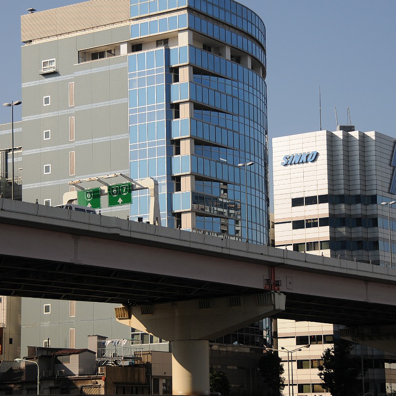 DSC_6023 Tokio Bootcruising über den Sumida Flus. Sumida ist einer der 23 Stadtbezirke Tokios. Der Name des Stadtbezirks kommt von dem gleichnamigen Fluss Sumida. Auf...