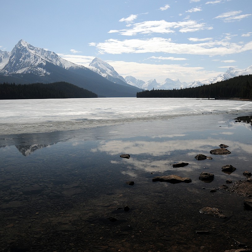 DSC_0562 Kanada; Alberta; Nationalpark; Jasper; Maligne Lake Der Maligne Lake ist ein See im Jasper-Nationalpark in Alberta, Kanada, etwa 50 km südlich der Stadt Jasper....