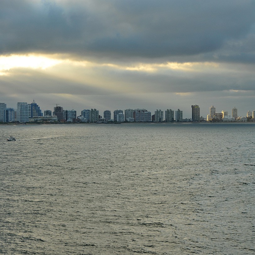 DSC_8851 Uruguay, Punta del Este Punta del Este ist eine Stadt in Uruguay. Sie befindet sich etwa 140 km Ã¶stlich von Montevideo im Departamento Maldonado in...